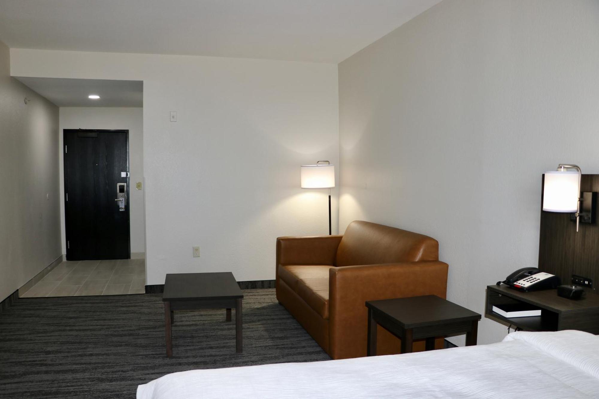 Quality Inn & Suites Buda Buitenkant foto