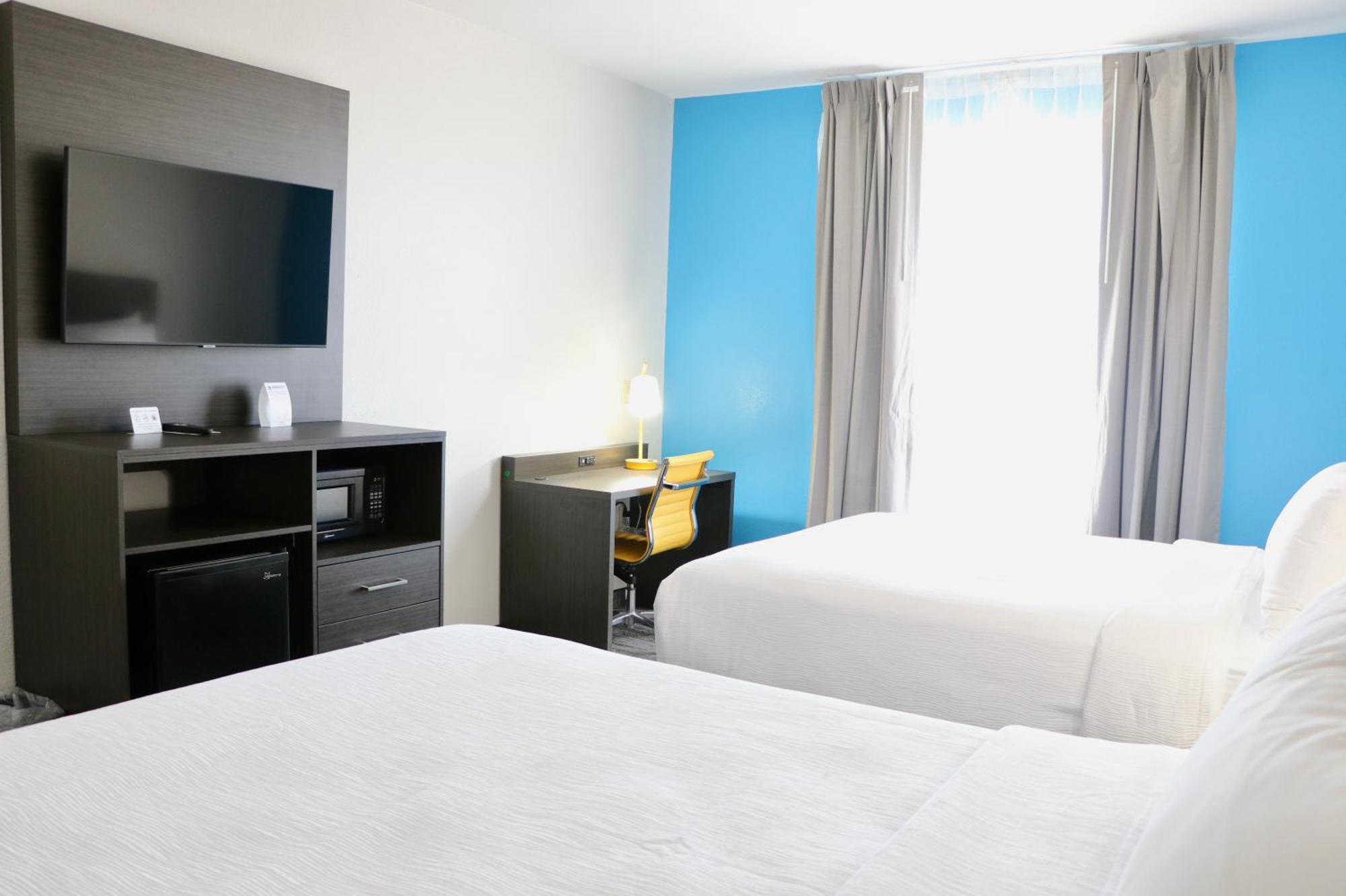 Quality Inn & Suites Buda Buitenkant foto