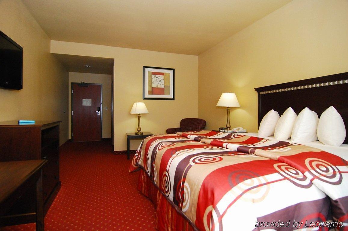 Quality Inn & Suites Buda Kamer foto